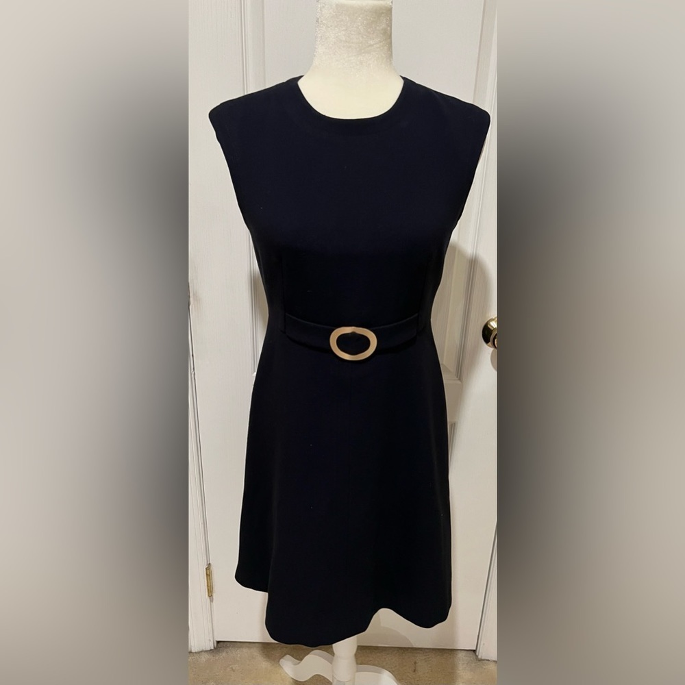 Beautiful Talbots petite stretch classic black dress size 4